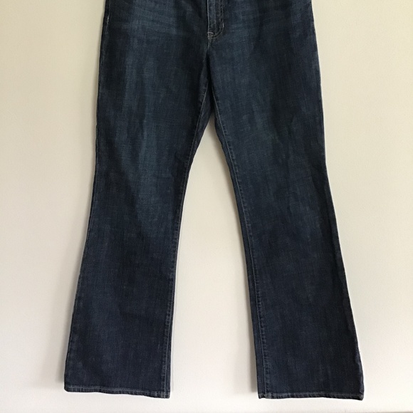 Gap Curvy Flare Jeans - Picture 4 of 4